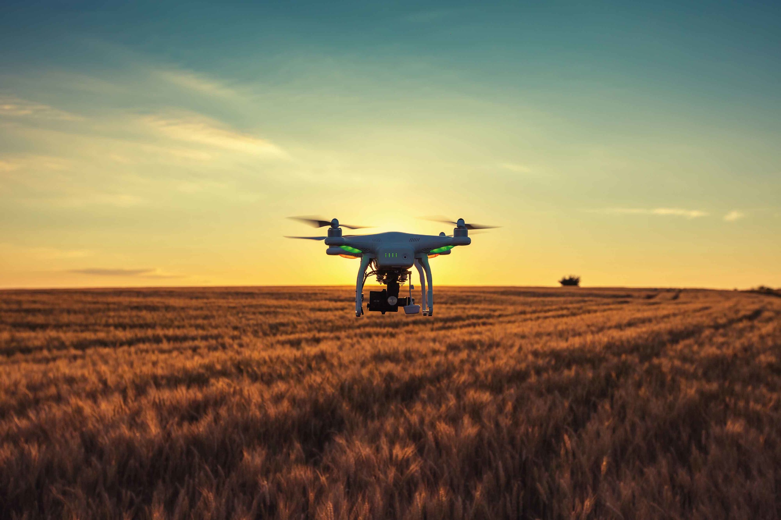 Chancen und Risiken: Drohne auf dem Acker
